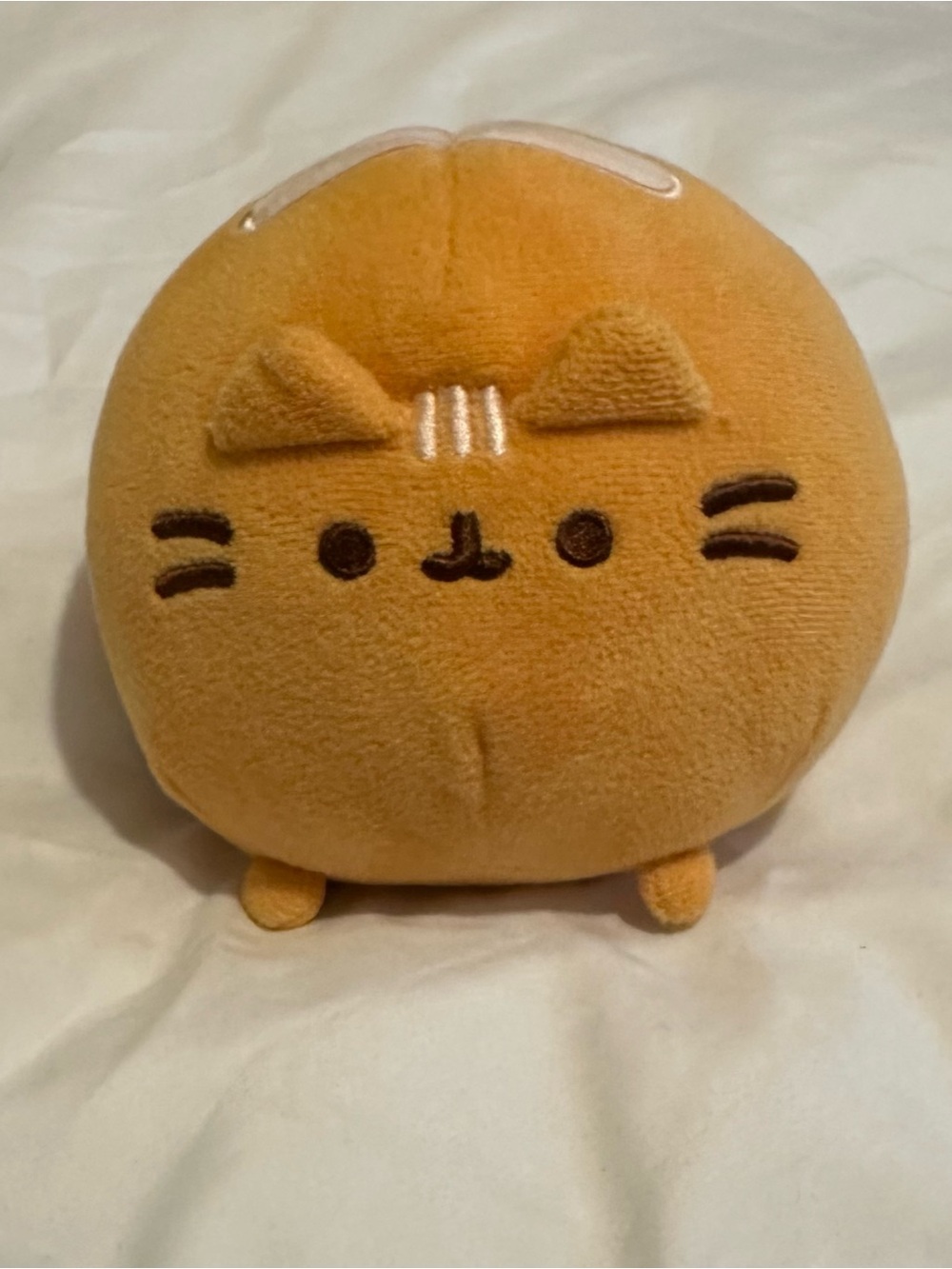 Pusheen bread roll plush